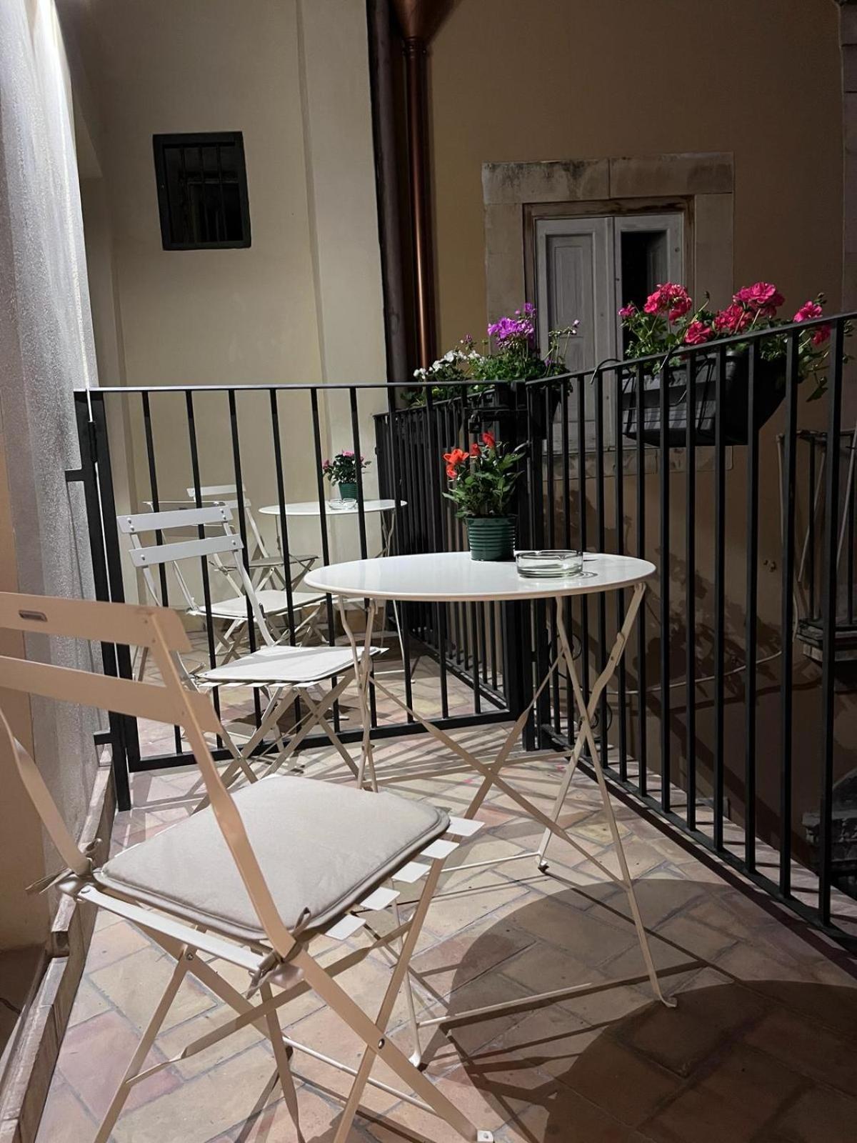 Ortigia Bed And Breakfast Сиракузы Экстерьер фото